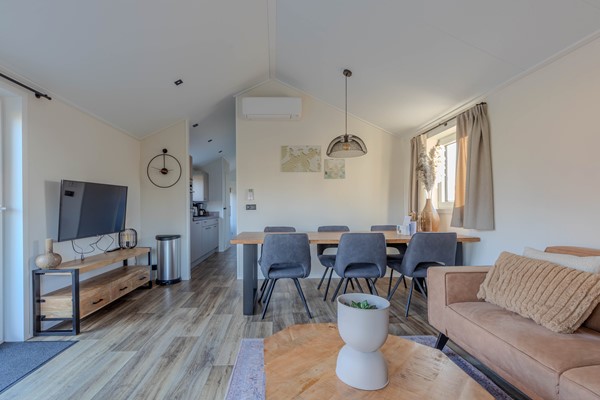 Medium property photo - Boekhorsterweg 21B176, 2362 AH Warmond